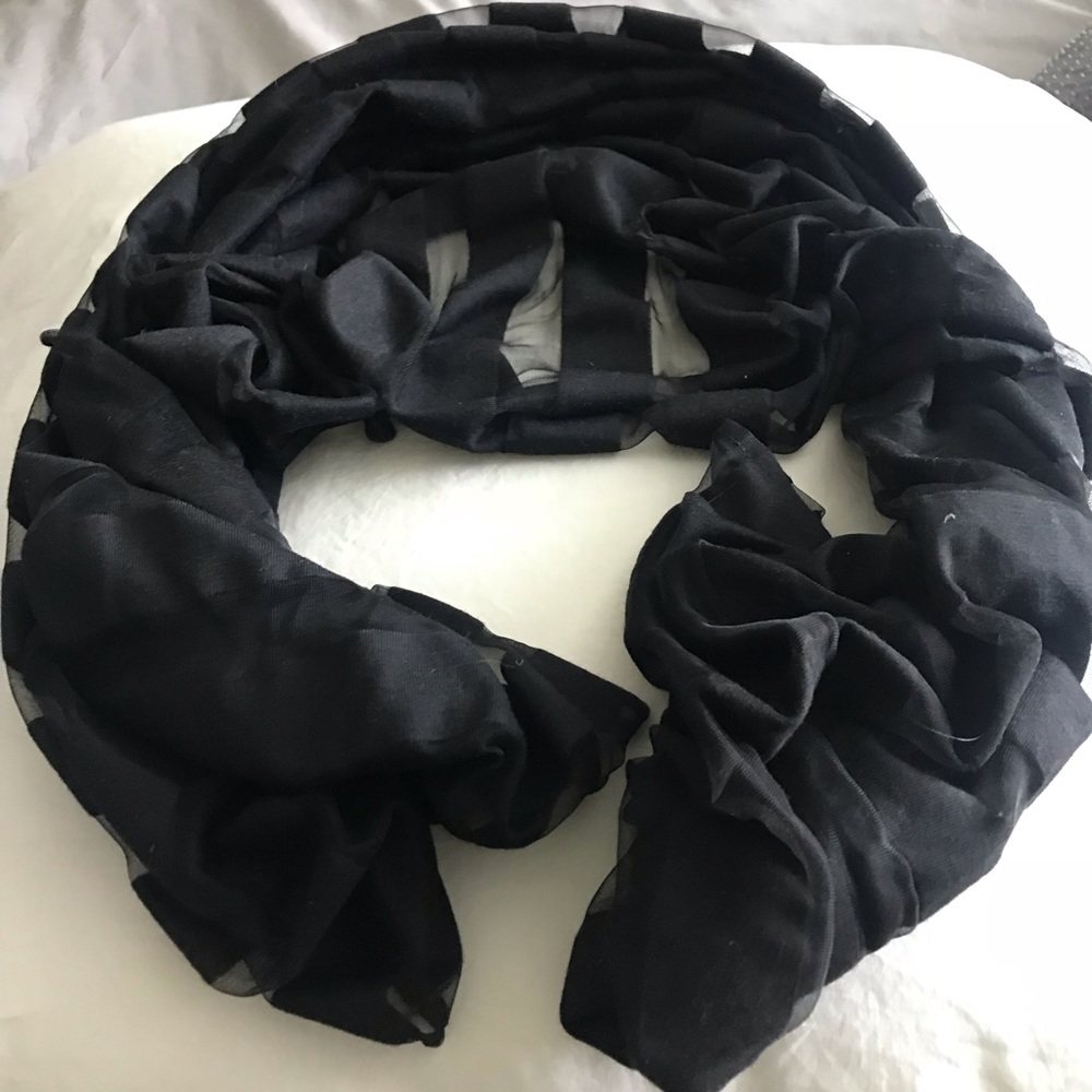 Echo infinity scarf